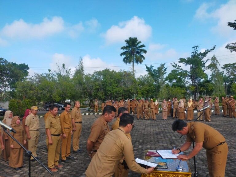 Usai Apel, Belasan Kepsek SD Negeri di Batanghari Diroling