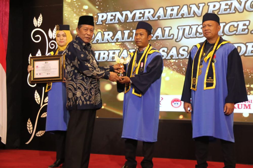 Istimewa 