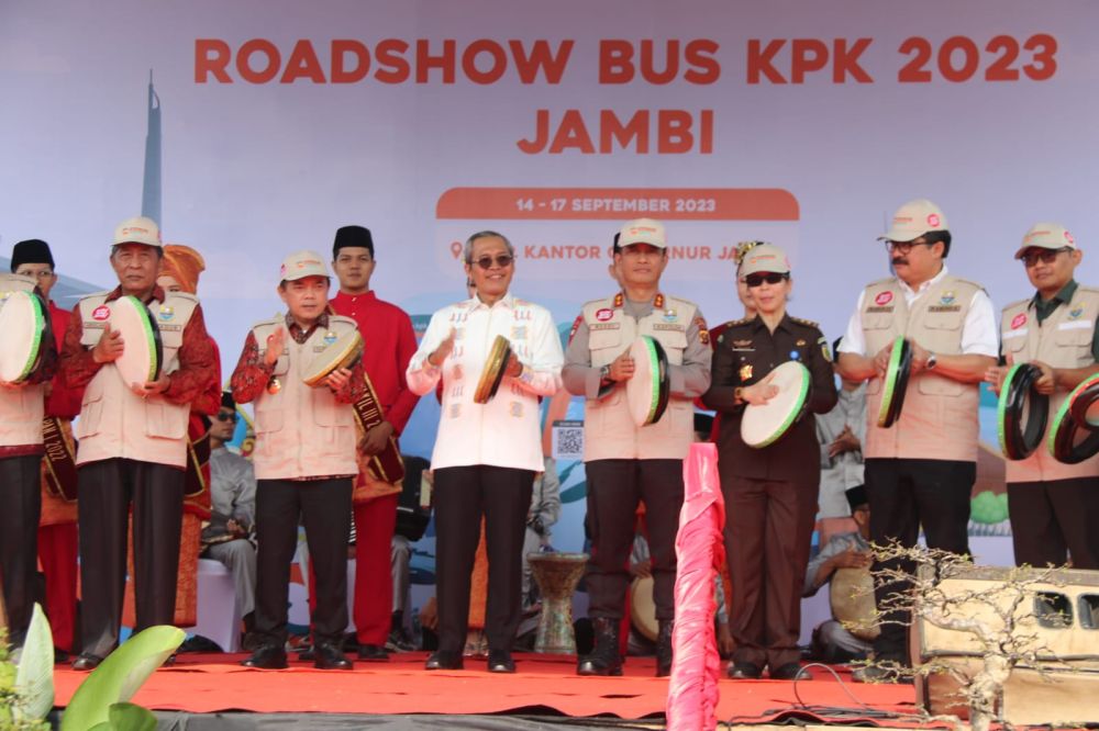 Istimewa 