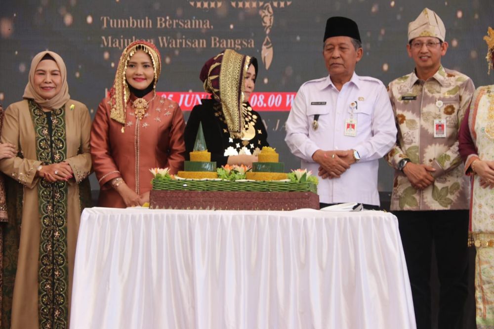 Istimewa 