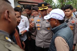  Kapolres Merangin Turun Langsung Amankan Aksi Unjuk Rasa FDB di DPRD