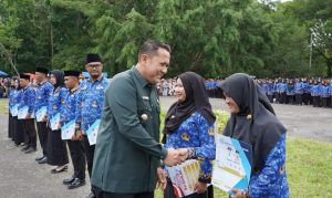 Bupati H M Syukur Lantik Sebanyak 1.375 Orang PPPK