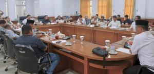  DPRD Batang Hari Gelar Rapat Dengar Pendapat Lintas Komisi