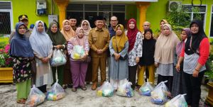  Wabup A. Khafidh Buka Pasar Murah Bersubsidi, Bayar Rp 75 Ribu dapat Paket Rp 125 Ribu