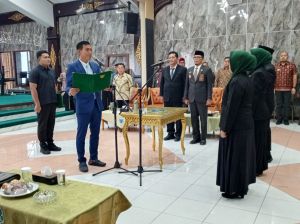 Bupati Fadhil Arief Lantik Sejumlah Pejabat Administrator dan Jabatan Fungsional Tertentu 